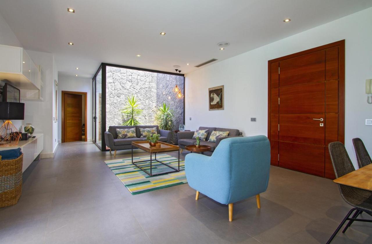 Luxury Los Mojones Villa Short Walk To Old Town Private Heated Pool Villa Los Mojones Angie Puerto Del Carmen Tías Exterior foto